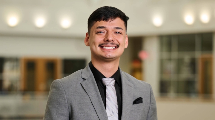 Jose Valdez-Saldana ’25, Monte Ahuja College of Business