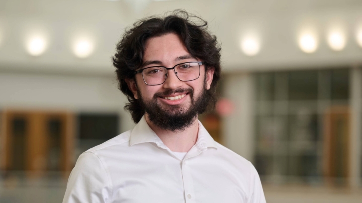Justin Samsa ’25, Levin College of Public Affairs and Education