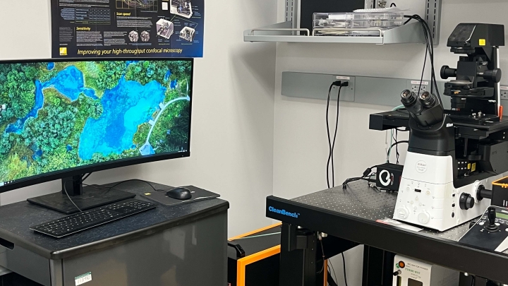 stedycon microscope with computer